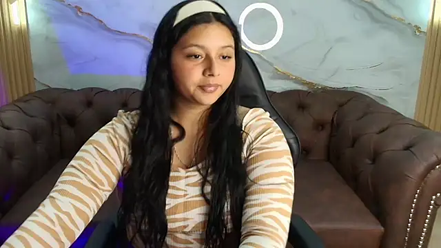 mia hot tf online show from September 16, 2025, 8:21 pm