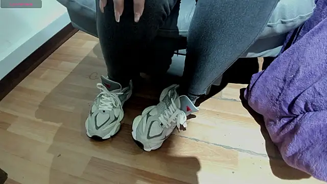 Snapshot of Shantal__G chatting on February 20, 2026, 1:02 pm Shantal G online show from February 20, 2026, 1:02 pm