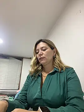 Snapshot of pamelaqenn_2 chatting on September 27, 2025, 12:39 am pamelaqenn 2 online show from September 27, 2025, 12:39 am