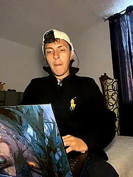 Snapshot of NaytonFreeman chatting on October 6, 2025, 10:21 pm NaytonFreeman online show from October 6, 2025, 10:21 pm