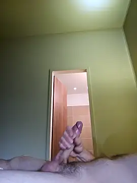 Snapshot of MrWest1887 chatting on October 17, 2025, 11:17 pm MrWest1887 online show from October 17, 2025, 11:17 pm