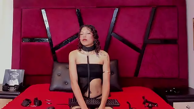 GiselaRey online show from September 15, 2025, 11:21 am