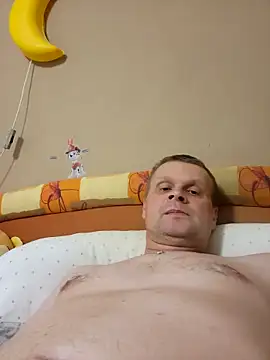 tygros11 online show from November 9, 2025, 4:33 pm