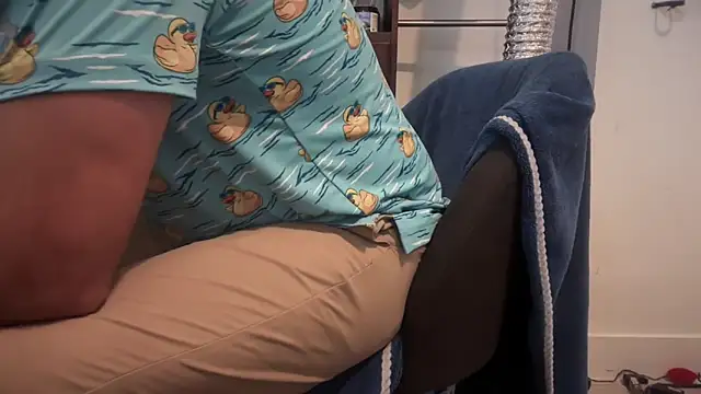 Snapshot of jasoncali305 chatting on October 9, 2025, 7:03 pm jasoncali305 online show from October 9, 2025, 7:03 pm