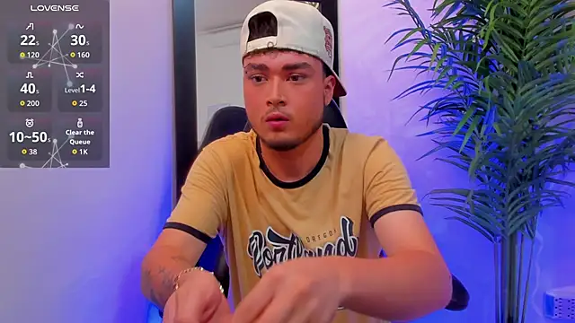 SALVATORE MULLER1 online show from October 16, 2025, 11:29 am