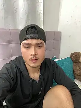 SALVATORE MULLER1 online show from October 23, 2025, 10:52 pm