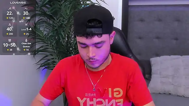 SALVATORE MULLER1 online show from November 7, 2025, 2:05 am