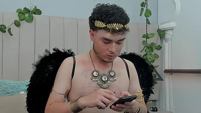 SALVATORE MULLER1 online show from October 31, 2025, 11:33 pm