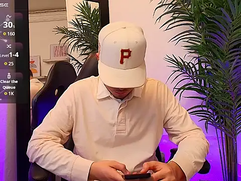 SALVATORE MULLER1 online show from October 5, 2025, 12:23 am