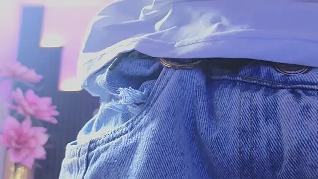 Snapshot of sweetsanti chatting on October 11, 2025, 11:55 am sweetsanti online show from October 11, 2025, 11:55 am