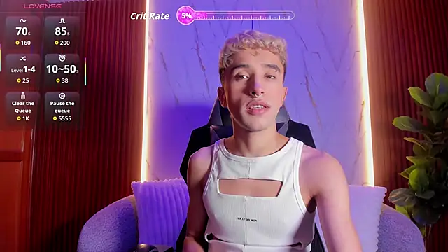 Snapshot of sweetsanti chatting on October 13, 2025, 12:18 pm sweetsanti online show from October 13, 2025, 12:18 pm