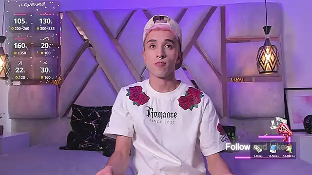 Snapshot of sweetsanti chatting on October 25, 2025, 7:47 pm sweetsanti online show from October 25, 2025, 7:47 pm