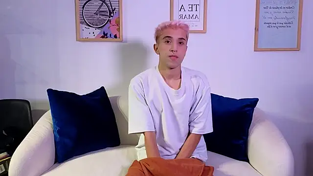 Snapshot of sweetsanti chatting on October 23, 2025, 8:07 pm sweetsanti online show from October 23, 2025, 8:07 pm