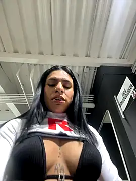 Sara Andradee online show from September 26, 2025, 7:54 pm