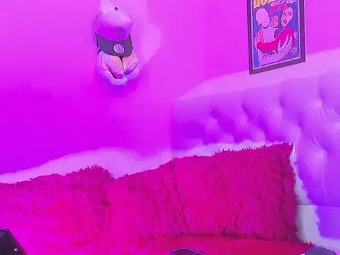 Snapshot of EL_VENEZOLANO_22CM chatting on December 19, 2025, 3:21 am EL VENEZOLANO 22CM online show from December 19, 2025, 3:21 am