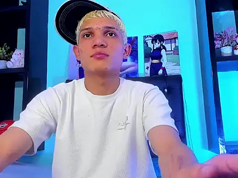 Snapshot of EL_VENEZOLANO_22CM chatting on October 24, 2025, 2:49 pm EL VENEZOLANO 22CM online show from October 24, 2025, 2:49 pm