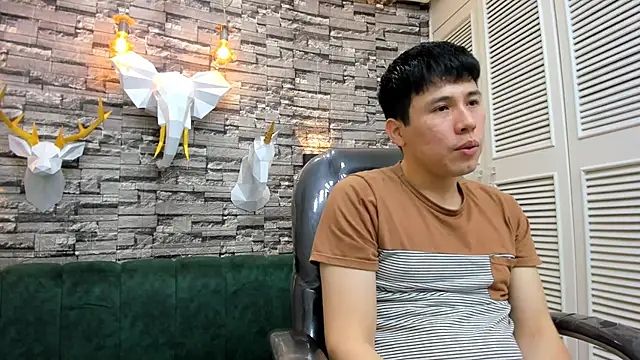 Nick Wolff online show from October 5, 2025, 8:21 pm