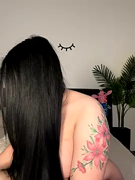 Snapshot of Andrestarr chatting on October 3, 2025, 5:25 pm Andrestarr online show from October 3, 2025, 5:25 pm