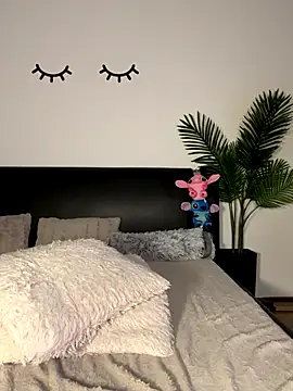 Snapshot of Andrestarr chatting on October 18, 2025, 6:32 pm Andrestarr online show from October 18, 2025, 6:32 pm