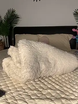 Snapshot of Andrestarr chatting on October 28, 2025, 6:40 pm Andrestarr online show from October 28, 2025, 6:40 pm