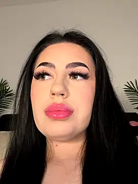 Snapshot of Andrestarr chatting on October 24, 2025, 5:34 pm Andrestarr online show from October 24, 2025, 5:34 pm