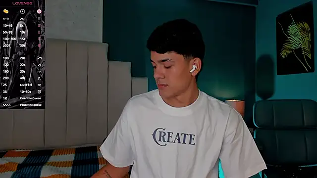 Snapshot of SandroVeyra chatting on November 2, 2025, 3:22 am SandroVeyra online show from November 2, 2025, 3:22 am