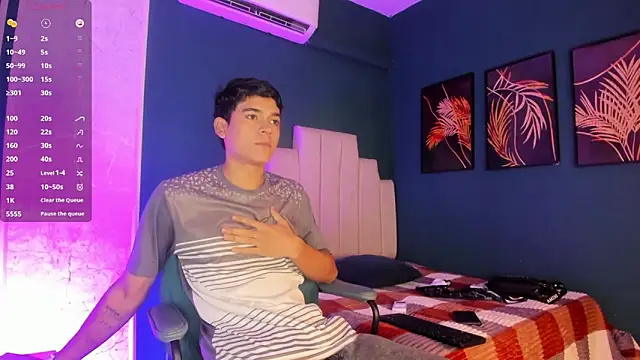 Snapshot of SandroVeyra chatting on October 20, 2025, 3:41 am SandroVeyra online show from October 20, 2025, 3:41 am