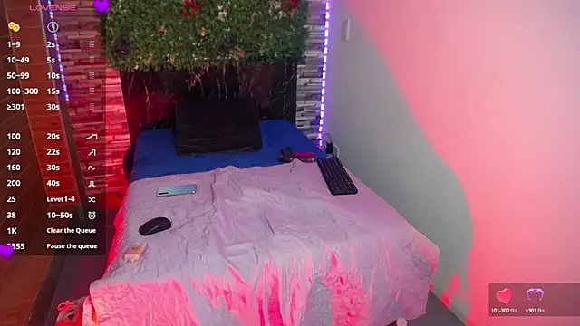 Snapshot of dayis_durand chatting on October 4, 2025, 8:21 pm dayis durand online show from October 4, 2025, 8:21 pm