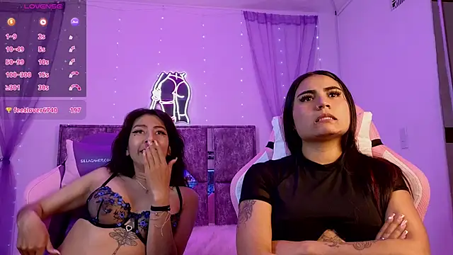 Snapshot of danilu_and_eva21 chatting on September 21, 2025, 8:14 pm danilu and eva21 online show from September 21, 2025, 8:14 pm