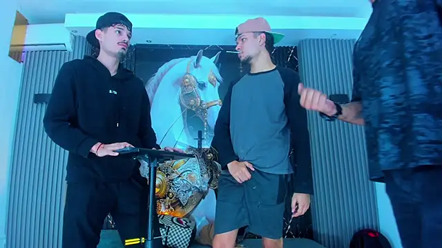 Iam Steven online show from October 3, 2025, 12:06 pm