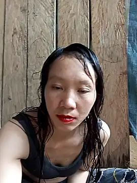 bonnie-00 online show from October 3, 2025, 4:58 am