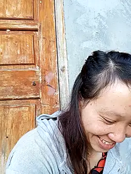 bonnie-00 online show from September 19, 2025, 1:53 am