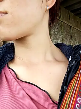 bonnie-00 online show from March 23, 2026, 3:50 am