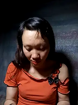 bonnie-00 online show from September 19, 2025, 1:59 pm