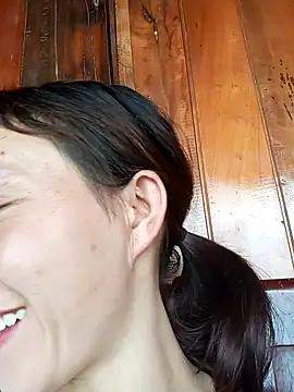 bonnie-00 online show from September 24, 2025, 3:24 am