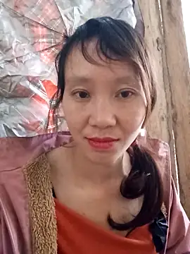 bonnie-00 online show from November 3, 2025, 3:12 am