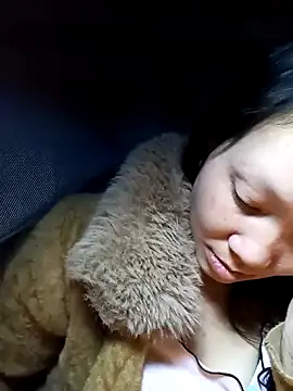 bonnie-00 online show from January 6, 2026, 2:43 pm