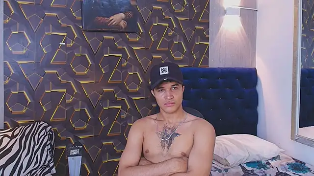 Snapshot of fire_drako_ chatting on June 18, 2026, 6:23 am fire drako online show from June 18, 2026, 6:23 am