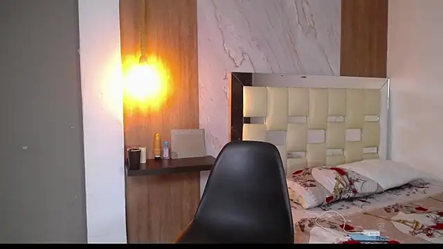 Snapshot of fire_drako_ chatting on October 7, 2025, 7:31 am fire drako  online show from October 7, 2025, 7:31 am