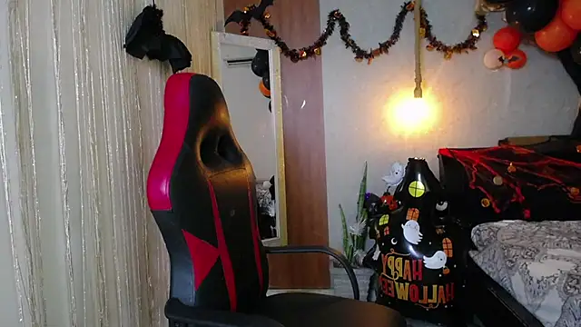 Snapshot of fire_drako_ chatting on October 29, 2025, 2:27 pm fire drako  online show from October 29, 2025, 2:27 pm