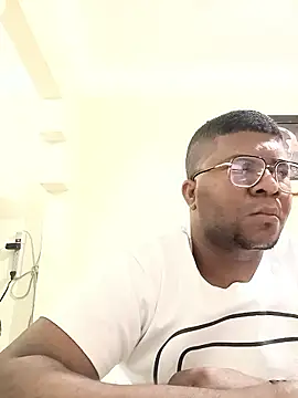 Elsuave28 online show from January 13, 2026, 1:53 am