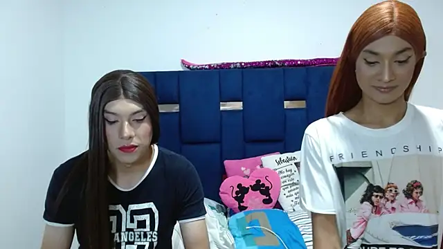 PinkLuna LolaBloom online show from February 13, 2026, 3:06 am