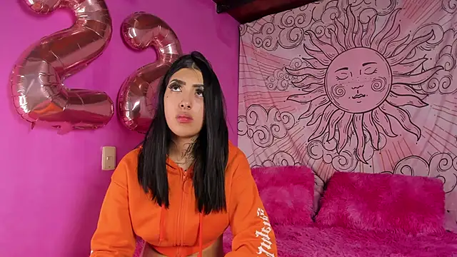 Missmoonstar online show from September 15, 2025, 3:18 am