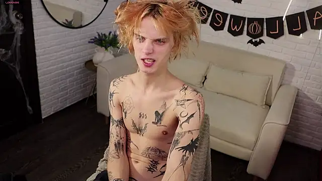 Snapshot of ArchiehalI chatting on October 26, 2025, 10:37 am ArchiehalI online show from October 26, 2025, 10:37 am