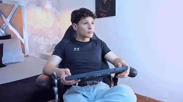 kraven lust online show from October 16, 2025, 2:53 am