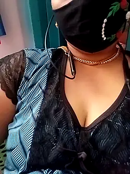 Snapshot of TAMI_KAYAL chatting on September 17, 2025, 7:10 am TAMI KAYAL online show from September 17, 2025, 7:10 am