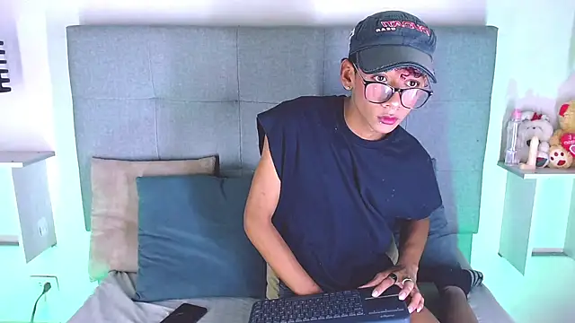 Snapshot of Billie_Turner_ chatting on October 7, 2025, 5:08 am Billie Turner  online show from October 7, 2025, 5:08 am