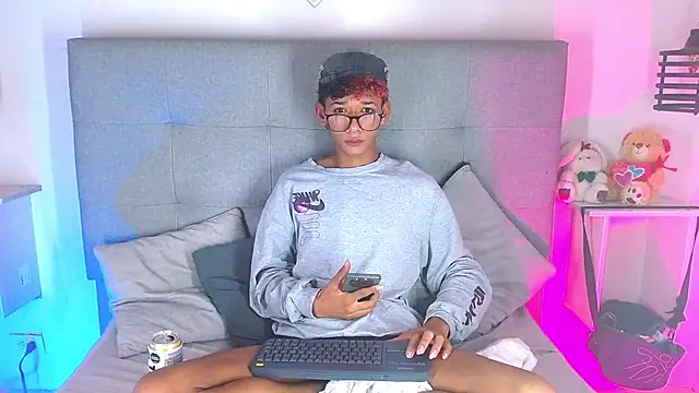 Snapshot of Billie_Turner_ chatting on September 29, 2025, 7:37 am Billie Turner  online show from September 29, 2025, 7:37 am