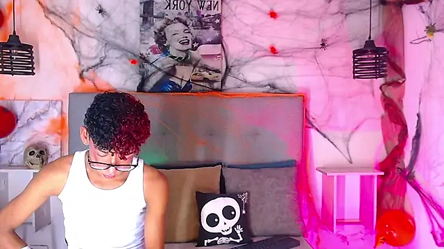 Snapshot of Billie_Turner_ chatting on October 26, 2025, 4:13 am Billie Turner  online show from October 26, 2025, 4:13 am