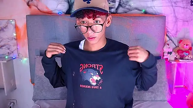 Snapshot of Billie_Turner_ chatting on October 23, 2025, 4:22 am Billie Turner  online show from October 23, 2025, 4:22 am